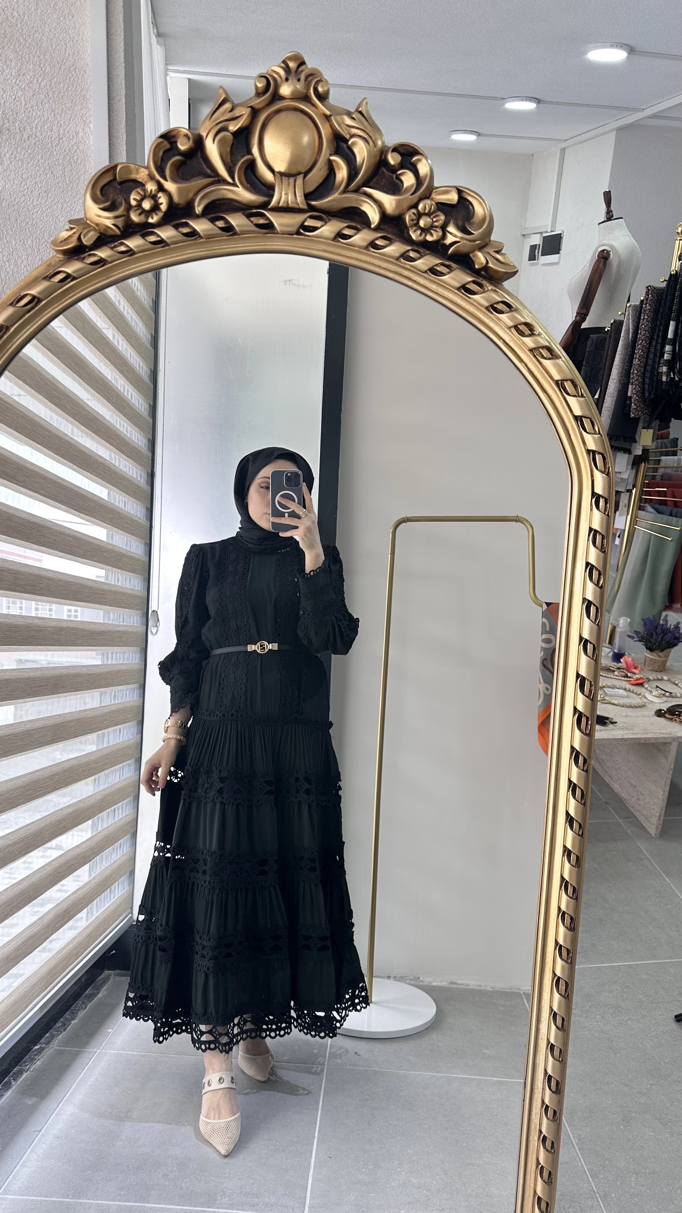İthal Güpürlü Fendi Elbise